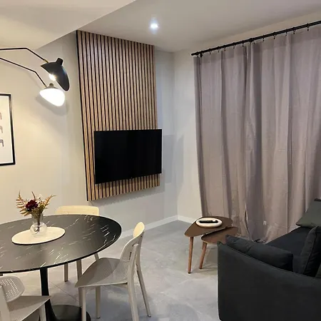 Tres Bel Mourillon T2 *