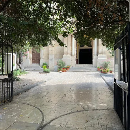 Tres Bel Mourillon T2 * Toulon