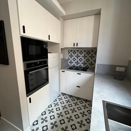 Tres Bel Mourillon T2 *